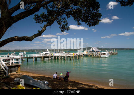 Pier and boats docked in the waterfront town of Russell on the Bay of Islands, North Island, New Zealand. Stock Photo