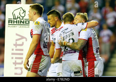 Rugby League - engage Super League - Celtic Crusaders v Wigan Warriors -  The Racecourse Ground. Wigan Warriors' Josh Charnley sores a try Stock  Photo - Alamy