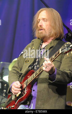 New York, USA. 10th September, 2014. Tom Petty  and the Heartbreakers performing live in concert at Madison Square Garden. Credit:  Jeffrey Geller/ZUMA Wire/ZUMAPRESS.com/Alamy Live News Stock Photo