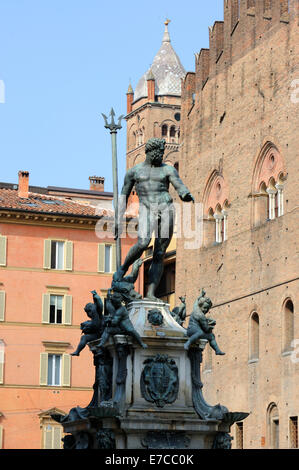 Fontana del Nettuno or 'Neptunes Fountain' on Piazza del Nettuno in Bologna Stock Photo