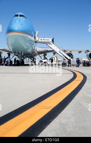 US President Barack Obama disembarks Air Force One at Los Angeles International Airport July 23, 2014 in Los Angeles, California. Stock Photo