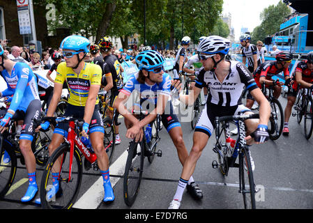 Whitehall, London UK. 14th September 2014. Friends Life Tour of Britain Stage 8b. Riders line up on the start for the afternoon Circuit Race, an 88.8km 10 lap stage around Westminster. Credit:  Malcolm Park editorial/Alamy Live News. Stock Photo