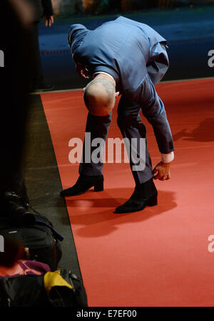 Berlin, Germany. 13th Sep, 2014. Belgian singer Helmut Lotti arrives for the charity television show 'Willkommen bei Carmen Nebel' (Welcome to Carmen Nebel), aired on German public broadcaster ZDF in Berlin, Germany, 13 September 2014. Photo: Jens Kalaene/dpa/Alamy Live News Stock Photo