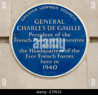 Blue plaque at 4 Carlton Gardens, City of Westminster, London SW1, for General Charles De Gaulle. Stock Photo
