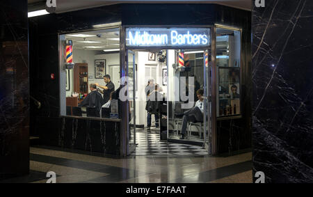 Midtown old fashioned barbers basement Chrysler Stock Photo