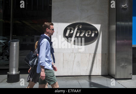 Pfizer headquarters New York city office HQ viagra Stock Photo