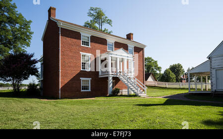 Rear view of McLean House where Ulysses S Grant accepted surrender of Southern Army under General Robert E Lee in Appomattox, Vi Stock Photo