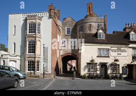 Broad Gate and The Wheatsheaf Inn, Lower Broad Street, Ludlow, Shropshire, England, United Kingdom, Europe Stock Photo