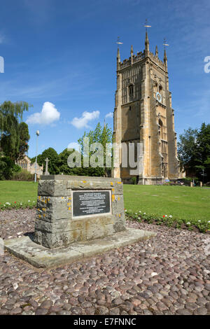 Memorial to Simon de Montfort (Earl of Leicester) and Bell Tower, Evesham, Worcestershire, England, United Kingdom, Europe Stock Photo