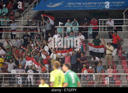 Incheon, South Korea. 17th Sep, 2014. Supporters of Iraq react during the men's football first round group D match against Japan at the 17th Asian Games in Incheon, South Korea, on Sept. 17, 2014. Credit:  Lo Ping Fai/Xinhua/Alamy Live News Stock Photo