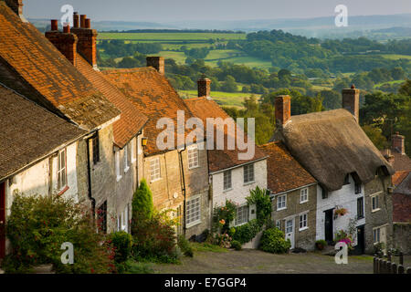 Evening at Gold Hill in Shaftesbury, Dorset, England Stock Photo