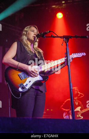 US Singer/Songwriter Lissie performs live at The Junction, Cambridge  Featuring: Lissie Where: Cambridge, United Kingdom When: 14 Mar 2014 Stock Photo