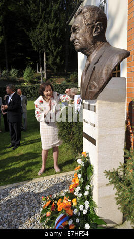 The wife, offspring, colleagues and friends of the world-known late entrepreneur Tomas Bata jr, the son and successor to the shoe empire founder, met in his villa in Zlin today, on Wednesday, September 17, 2014, to mark the centenary of his birth. The meeting was attended by Bata´s widow Sonja (pictured left) and all her children, Thomas, Rosemarie, Christine and Monica. The whole Bata family reappeared in Zlin after 16 years to show what Tomas Bata meant to them as father, Pavel Velev, head of the Tomas Bata Foundation, told CTK. Tomas Bata jr and his Swiss-born wife lived in Toronto when he Stock Photo