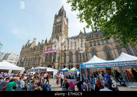 Manchester, UK. 18th September, 2014. Manchester Food and Drink Festival opens in the city's Albert Square. The annual event, now in its 17th year, runs from the 18th to 29th September and takes place in various locations in the city centre and surrounding areas. Credit:  Russell Hart/Alamy Live News. Stock Photo