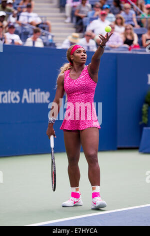 Flushing Meadows, NY, USA. 30th Aug, 2014. Serena Williams (USA) in 3rd round action at the US Open Tennis Championships. © Paul Stock Photo