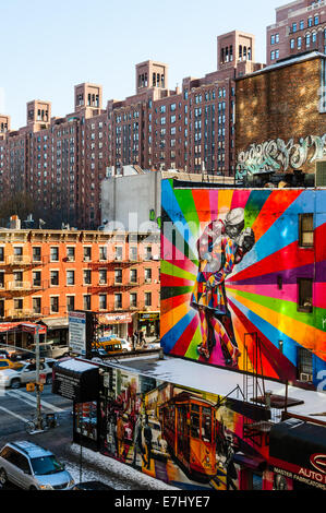 US, New York City. Graffiti near London Terrace. View from the High Line park. Stock Photo