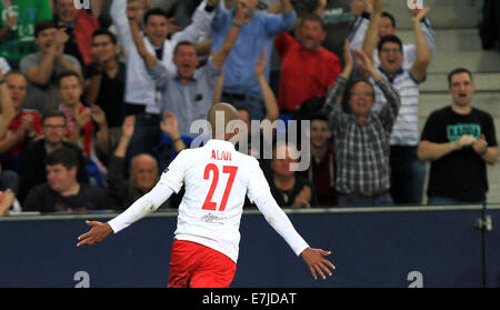 Salzburg, Austria. 18th Sep, 2014. Salzburg's Alan cheers after scoring the 1-1 during the Europa League soccer match between Red Bull Salzburg vs FC Celtic Glasgow in Salzburg, Austria, 18 September 2014. Credit:  dpa picture alliance/Alamy Live News Stock Photo