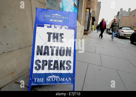 London, UK. 19th September, 2014. A giant headline from the Scotsman newspaper reads ' The Nation Speaks''. Credit:  ZUMA Press, Inc./Alamy Live News Stock Photo