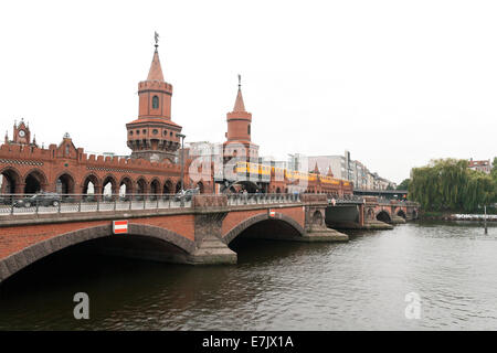 Oberbaum brucke, Berlin 2014 Stock Photo