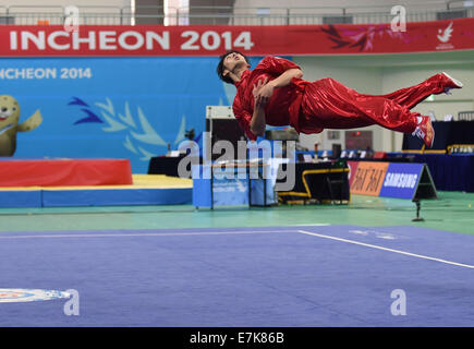 Incheon, South Korea. 20th Sep, 2014. Ichikizaki Daisuke of Japan performs during the men's Changquan final of Wushu competition at the 17th Asian Games in Incheon, South Korea, Sept. 20, 2014. Credit:  Xie Haining/Xinhua/Alamy Live News Stock Photo