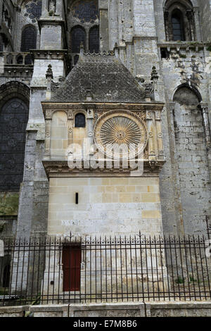 Horloge Exterieur (outside clock), Cloitre Notre Dame , Chartres, Eure et Loir, Centre, France Stock Photo