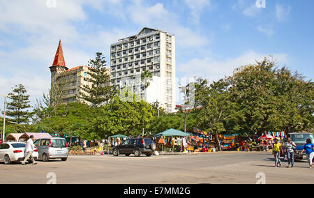 MAPUTO, MOZAMBIQUE - APRIL 29: Traditional saturday market in Maputo, Mozambique on April 29, 2012. The local market is one of t Stock Photo