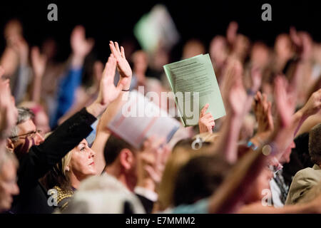 Manchester, UK. 21st Sep, 2014. Delegates vote on day one of the Labour Party's Annual Conference taking place at Manchester Central Convention Complex Credit:  Russell Hart/Alamy Live News. Stock Photo