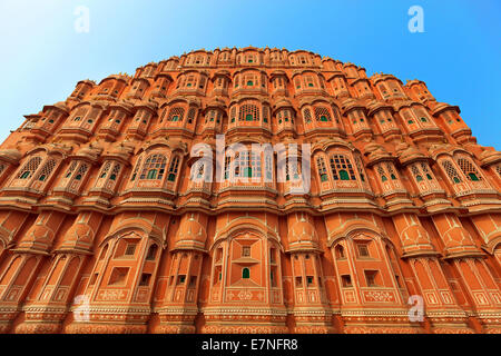 Facade of Hawa Mahal palace in Jaipur, Rajasthan Stock Photo