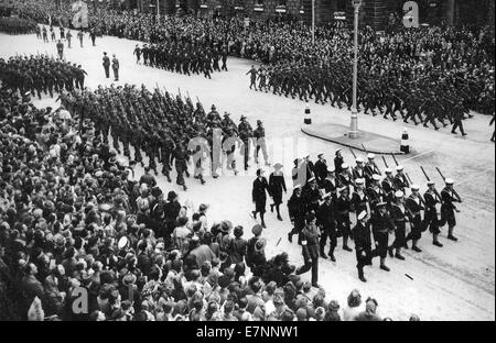 Victory day parade London 1945 Stock Photo