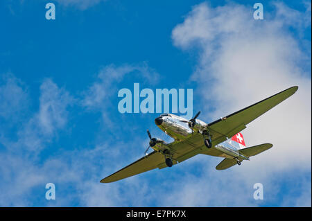 A vintage Douglas DC-3 (Dakota) aircraft of Swissair, coming in to land Stock Photo