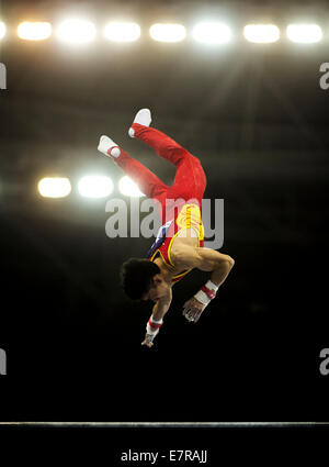 Incheon, South Korea. 23rd Sep, 2014. Yang Shengchao of China competes during the horizontal bar of the men's individual all-around contest of gymnastics artistic at the 17th Asian Games in Incheon, South Korea, Sept. 23, 2014. © Fei Maohua/Xinhua/Alamy Live News Stock Photo