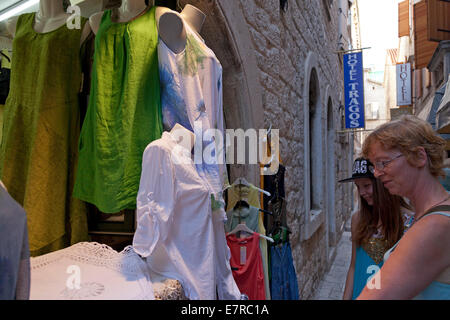 mother and daughter shopping, old town, Trogir, UNESCO World Heritage Sight, Dalmatia, Croatia Stock Photo