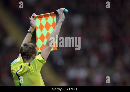 Frankfurt Main, Germany. 23rd Sep, 2014. Linesman Mark Borsch signals a subtitution during the Bundesliga soccer match between Eintracht Frankfurt and 1. FSV Mainz 05 at Commerzbank Arena in Frankfurt Main, Germany, 23 September 2014. Photo: Fredrik von Erichsen/dpa/Alamy Live News Stock Photo