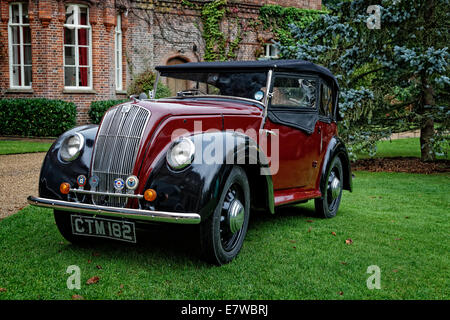 1939 Morris Eight Series E tourer Stock Photo - Alamy