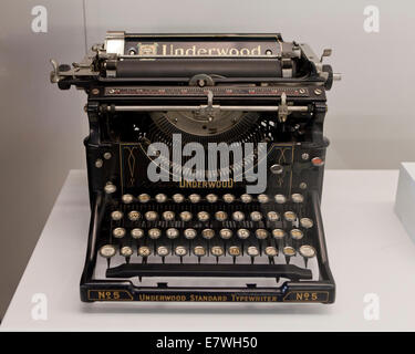 Underwood Standard typewriter, circa 1914 - USA Stock Photo