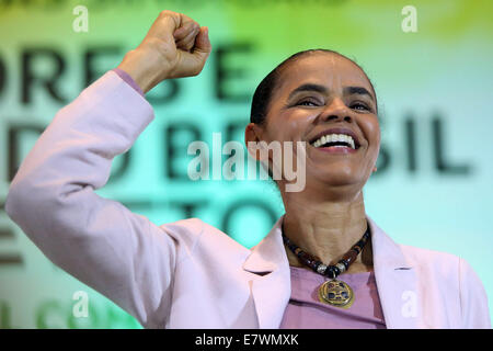 Sao Paulo. 24th Sep, 2014. Presidential candidate of the Brazilian Socialist Party Marina Silva attends a running campaign in Sao Paulo Sept. 24, 2014. Brazil will hold presidential election on Oct. 5. Credit:  Rahel Patrasso/Xinhua/Alamy Live News Stock Photo