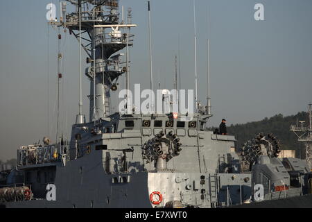 Gdynia, Poland  26th, September 2014 Polish Naval vessels ORP Tadeusz Kosciuszko and ORP Kaszub (pictured) leaves Gdynia Naval Base to take part in the largest in Poland international military exercise ANAKONDA-14. ANAKONDA-14 is the biggest Polish led joint exercise in the Military calendar conducted within an international partnership. Credit:  Michal Fludra/Alamy Live News Stock Photo