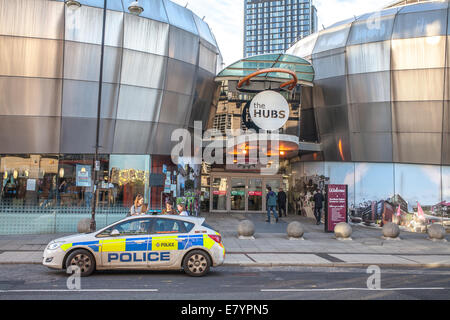 Police car outside the Hubs student union building at Sheffield Hallam University in Sheffield city centre, South Yorkshire UK Stock Photo