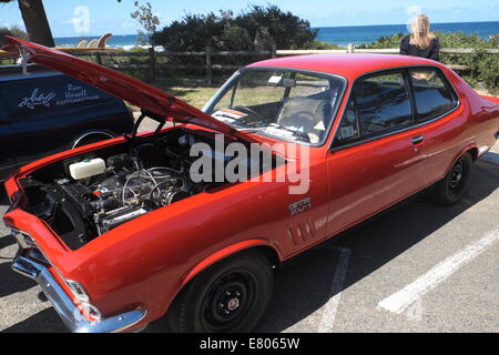 Newport Beach, Sydney, Australia. 27th Sep, 2014. Classic cars on display at Sydney's Newport Beach. Credit:  martin berry/Alamy Live News Stock Photo