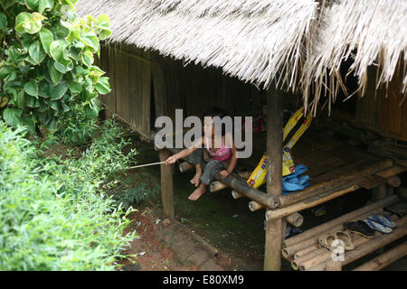 Umpiem, Umphang, Thailand. 1st Jan, 2000. A burmese refugee and 88 ...