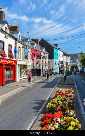 Shops and bars on Lower Market Street in the town centre, Ennis, County Clare, Republic of Ireland Stock Photo