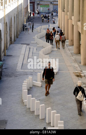 Giant Domino Circuit, Marseille, France. 28th Sep, 2014. Marseille has been the latest setting for a mammouth domino circuit linking the city's main train station to the old port. The brain-child of British artist Julian Maynard Smith, of Station Opera House, the installation follows similar events in London, Copenhagen, Helsinki and elsewhere Credit:  Chris Hellier/Alamy Live News Stock Photo
