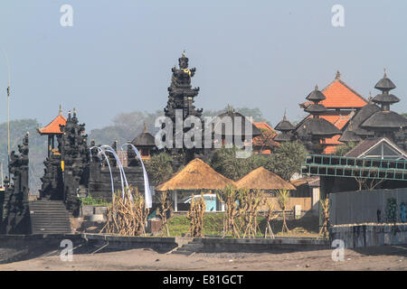 Batu bolong beach. Bali. Indonesia. Stock Photo