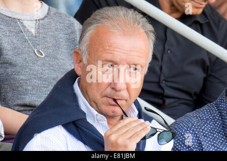 Cesena, Italy. 28th Sep, 2014. Alberto Zaccheroni Football/Soccer : Italian 'Serie A' match between Cesena 1-1 AC Milan at Stadio Dino Manuzzi in Cesena, Italy . Credit:  Enrico Calderoni/AFLO SPORT/Alamy Live News Stock Photo