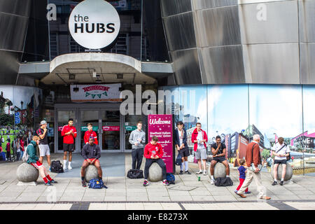 Students outside the Hubs student union building at Sheffield Hallam University in Sheffield city centre, South Yorkshire UK Stock Photo