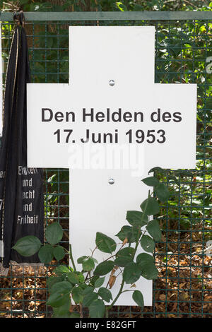 Germany, Berlin, memorial plaque for Uprising of 1953 in East Germany Stock Photo