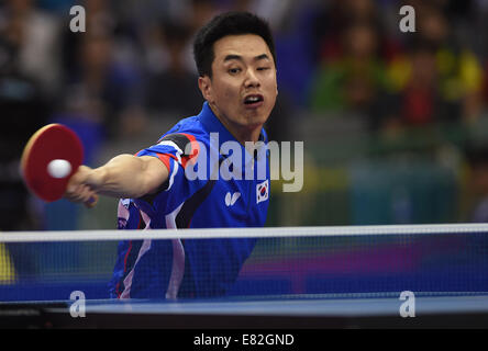 Incheon, South Korea. 29th Sep, 2014. Joo Saehyuk of South Korea competes during the men's table tennis team semifinal match against Chinese Taipei at the 17th Asian Games in Incheon, South Korea, Sept. 29, 2014. South Korea won 3-1 and advanced to the final. © Han Yuqing/Xinhua/Alamy Live News Stock Photo