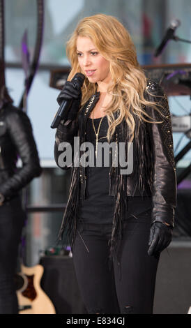 Shakira performing live on the 'Today' show as part of NBC's Toyota Concert Series  Featuring: Shakira Where: New York City, New York, United States When: 26 Mar 2014 Stock Photo