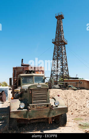 California, Kern County, Taft, West Kern Oil Museum, on original site, the Jameson #17 oil well drilled 1917, 2452 ft. deep Stock Photo