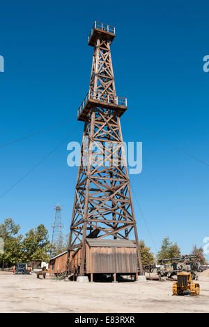 California, Kern County, Taft, West Kern Oil Museum, on original site, the Jameson #17 oil well drilled 1917, 2452 ft. deep Stock Photo